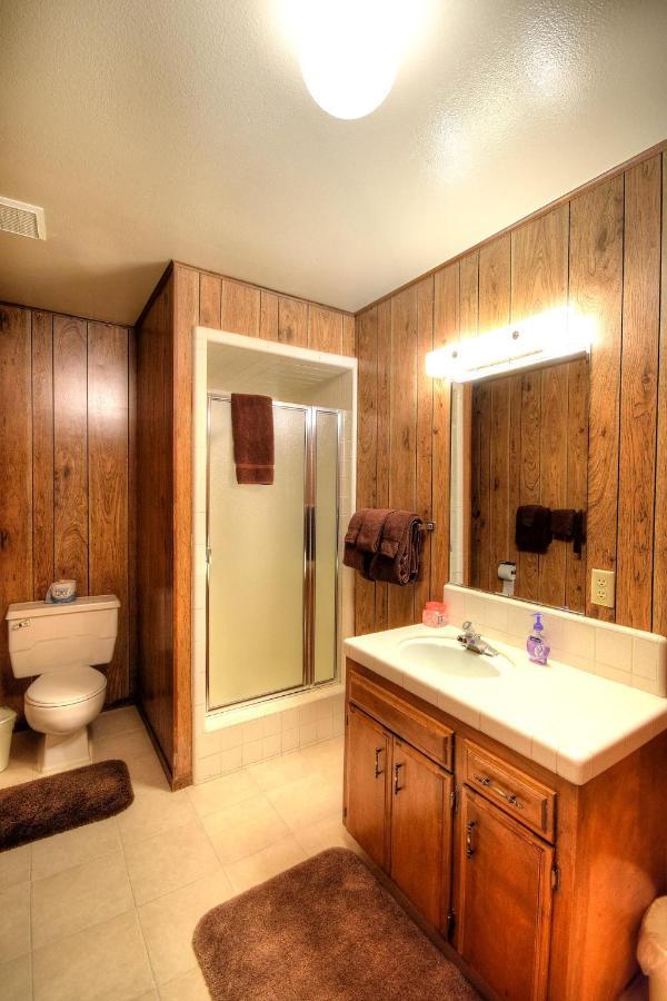 Papa Bear Cabin North Wawona エクステリア 写真